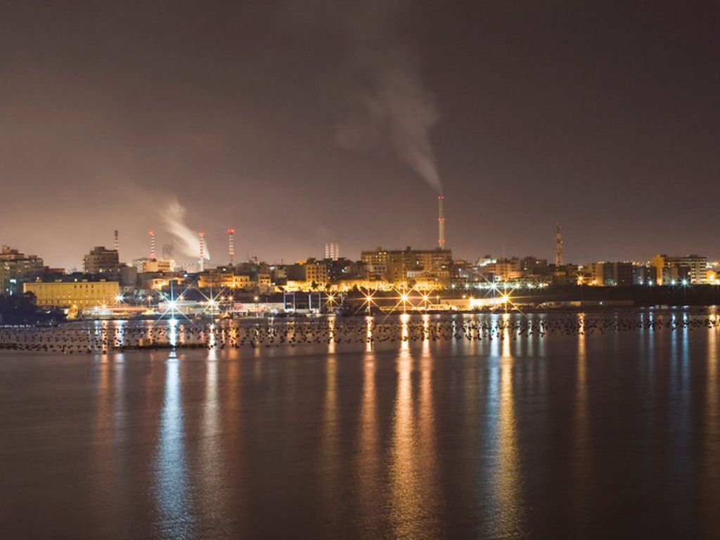Ex Ilva, l'area a caldo si spegne per l'amianto nei cowper e per le polveri mai misurate